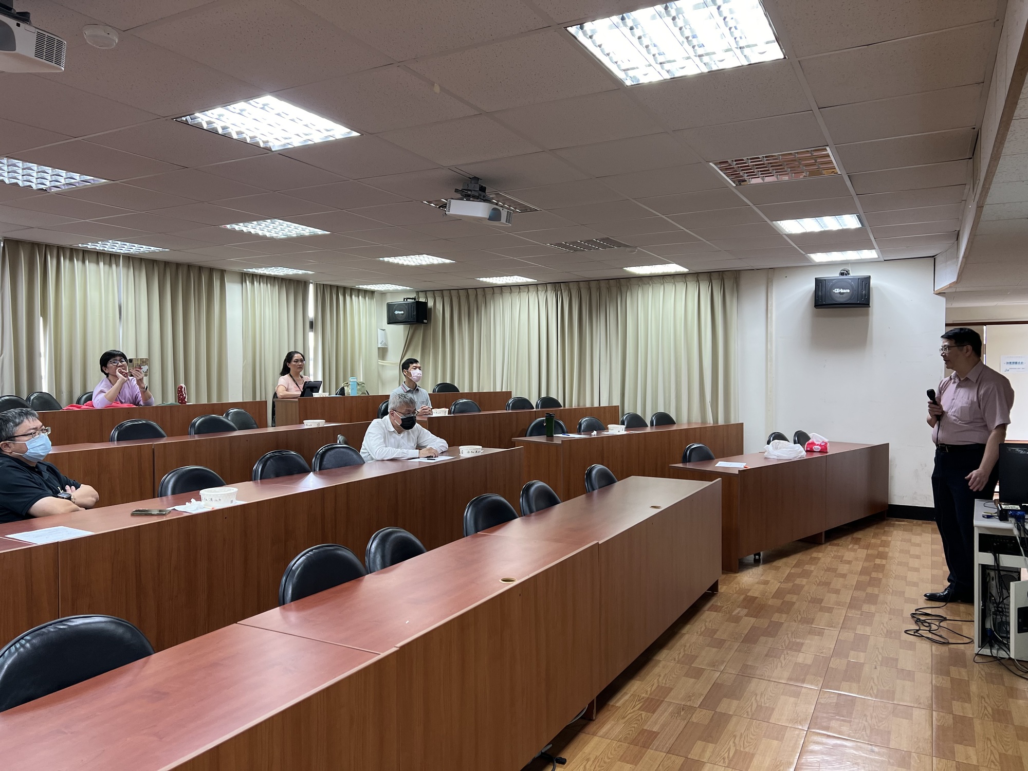 【112深耕1-7】112學年度第1學期教師專業成長社群 - 人工智慧與永續發展專業成長社群圖片