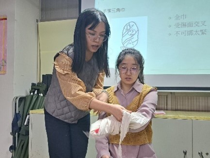 【112深耕1-5】112學年度第1學期 - 急救大學堂圖片